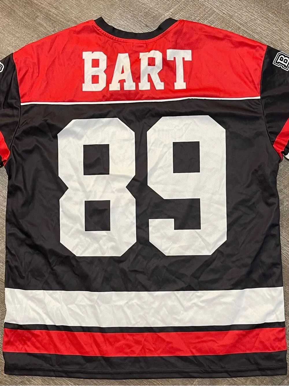 Bart Simpson Skateboard Graphic Jersey #89 size large